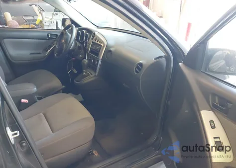 2008 Pontiac Vibe из США, поврежденный, VIN 5Y2SL65838Z413457